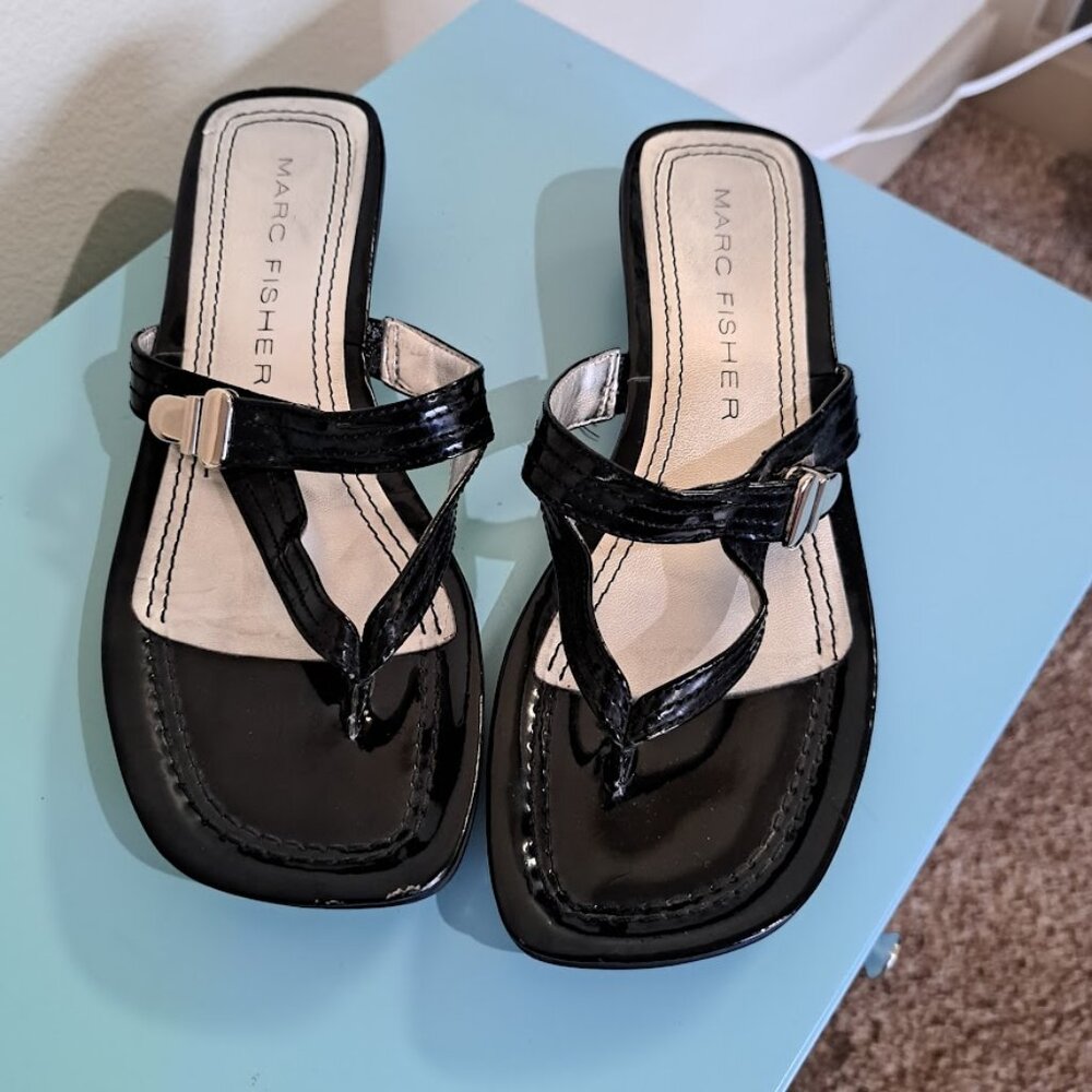 Marc Fisher Women's Slide sandals size‎ 8.5 Black